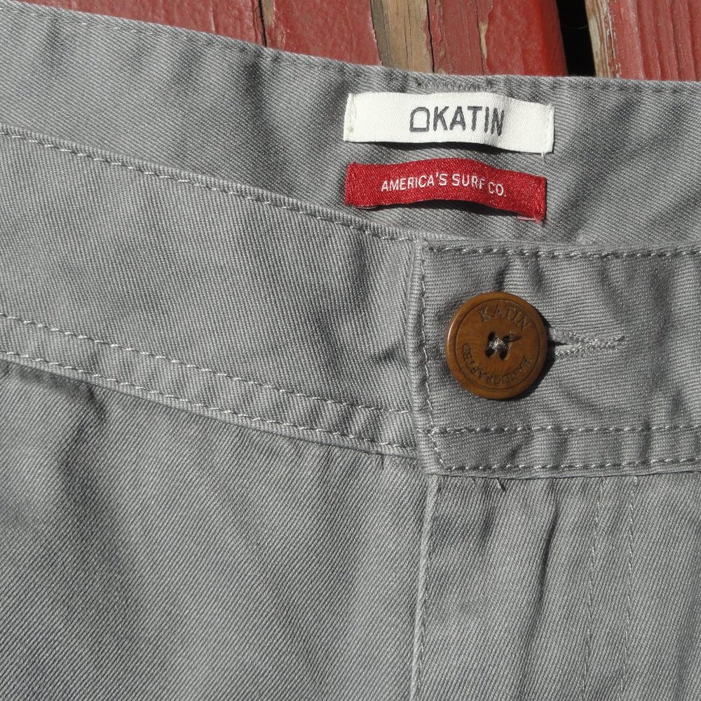 Okatin Surf Co gray mens flat front shorts 40~EUC~Beach wear, golfing - Picture 2 of 5